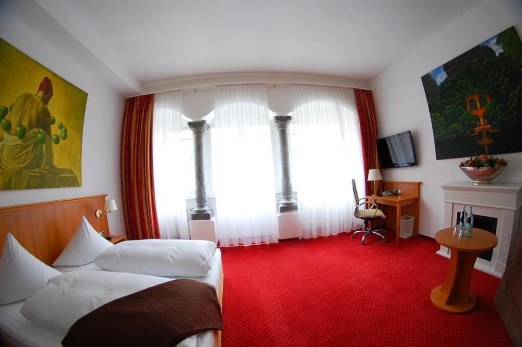 Hotel Mohren Post Wangen im Allgäu الغرفة الصورة